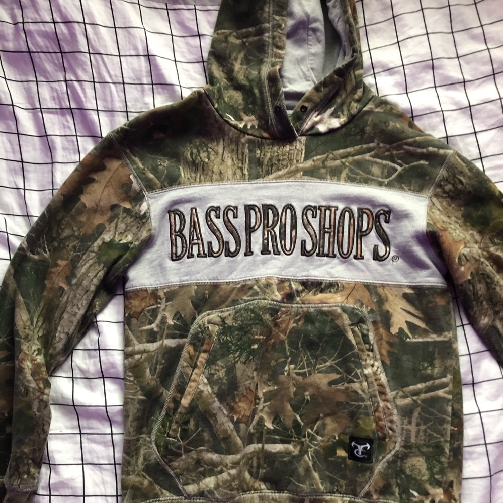 bass pro shop camo hoodie